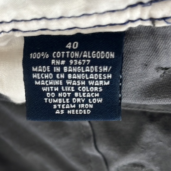 St. John’s Bay shorts grey cargo men’s size 40 - Picture 7 of 8